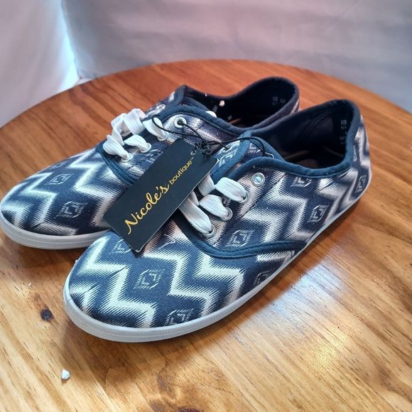 Tribal Wave Aztec Design Fabric Casual Sneakers Women's US 6/7 Navy/Cream New - Picture 1 of 4